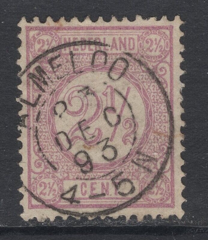 Almello op nvph 33