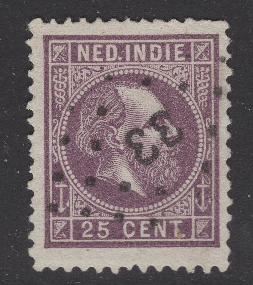 33 (Amboina) op nvph 13