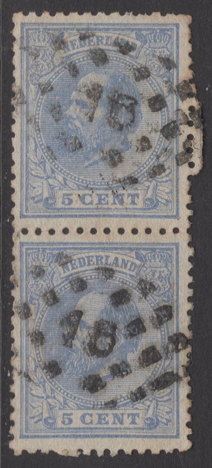 Nvph 19 in vert. paar; puntstempel 16