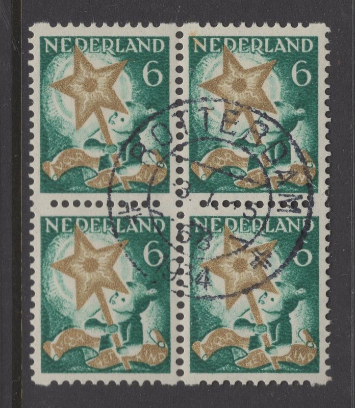 R100 in blok van 4