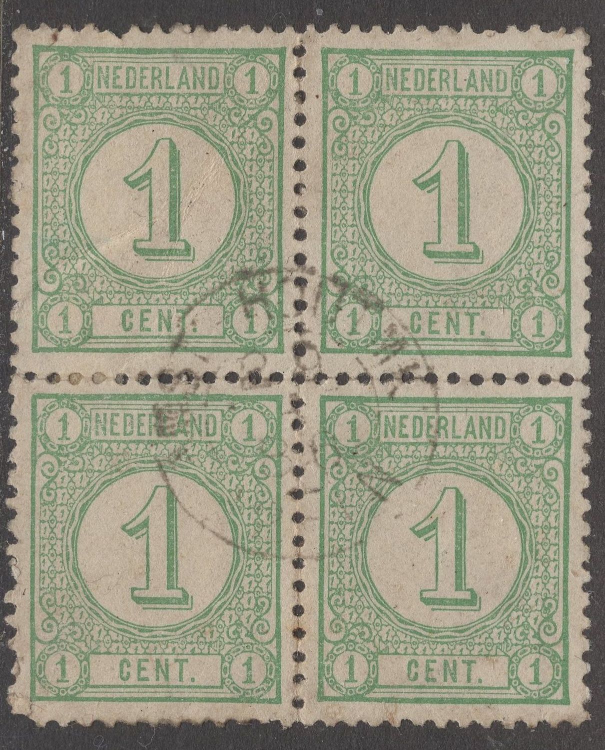 Amst:-Houtmk: op nvph 31 in blok van 4