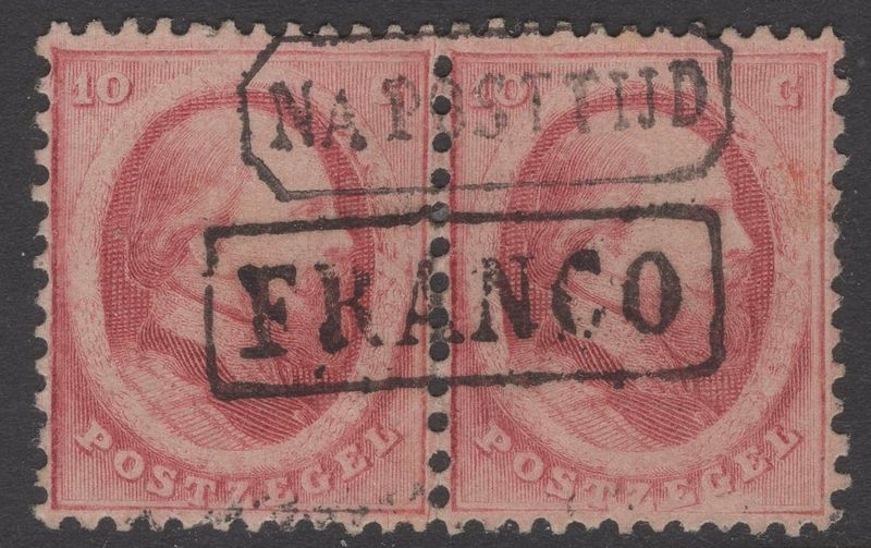 Nvph 5 in paar met Na Posttijd stempel