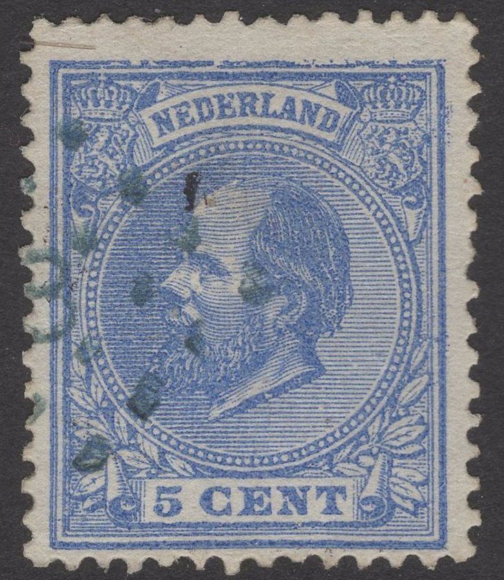 Blauwzwart puntstempel op nvph 19