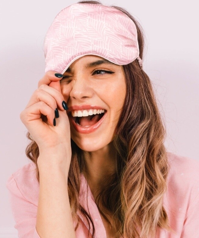 Silkie Eye Mask and Scrunchie Set