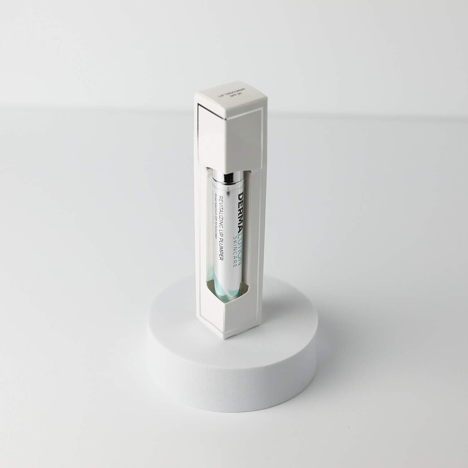Revitalizing Lip Plumper