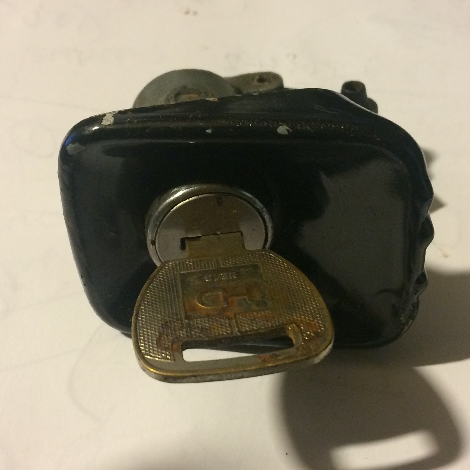 Reliant Rear Lock, Key and Button Section