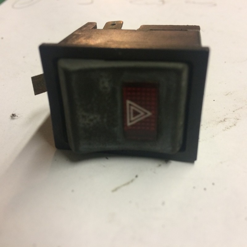 Reliant Hazard Rocker Switch (late)