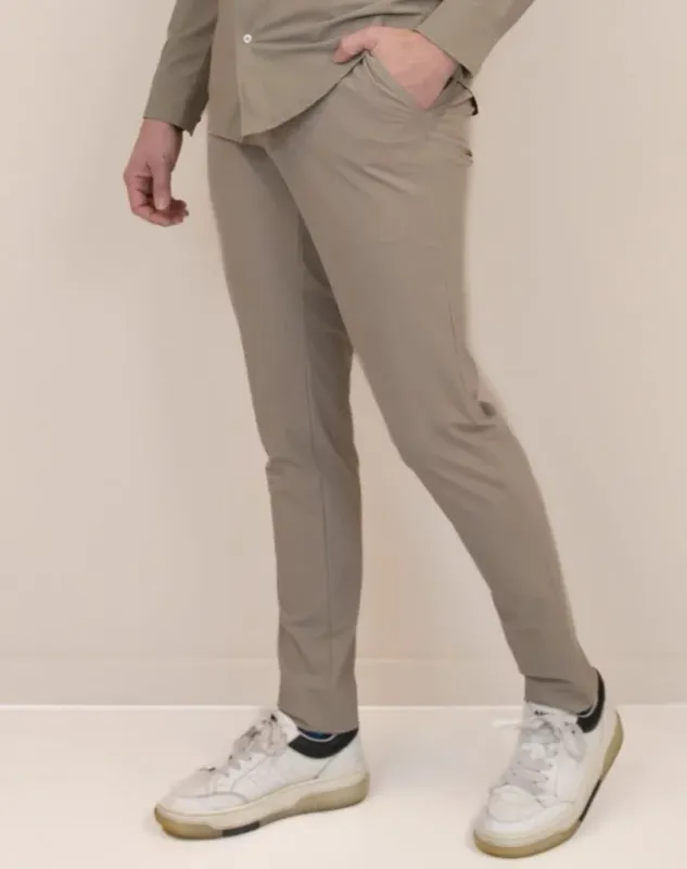 Pantalon Neycko Taupe Pantalon Neycko Taupe