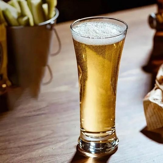 Стаклени чаши за пиво Pilsner 340ml сет 6 парчиња