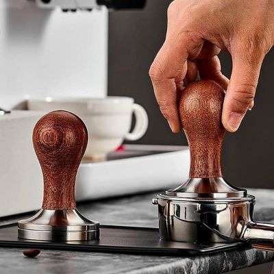 Тампер алатка за притискање на еспресо 58mm
