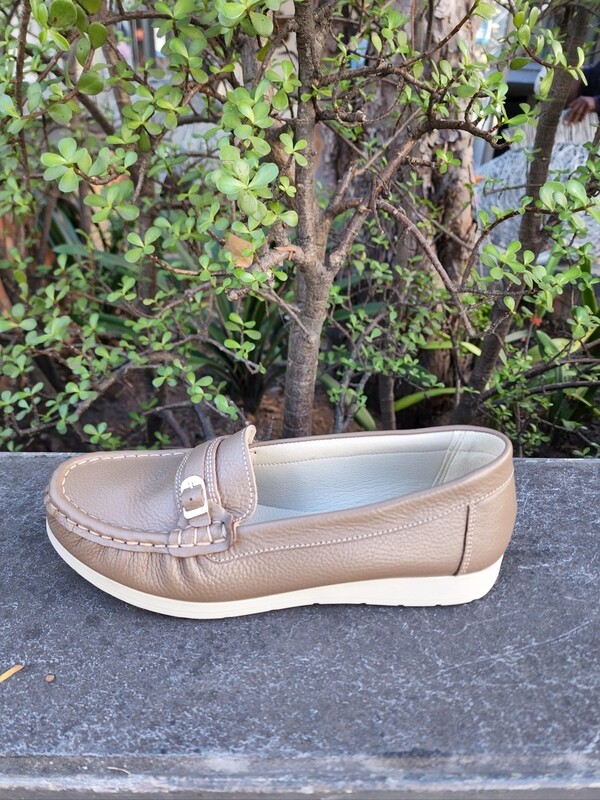 Natural Steps Khaki Moccasin