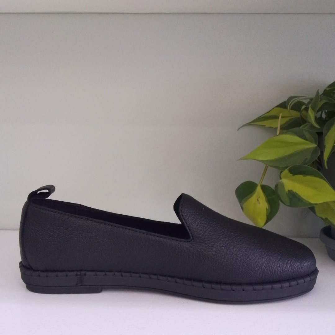 Tsonga Induduzo Black Leather Loafers