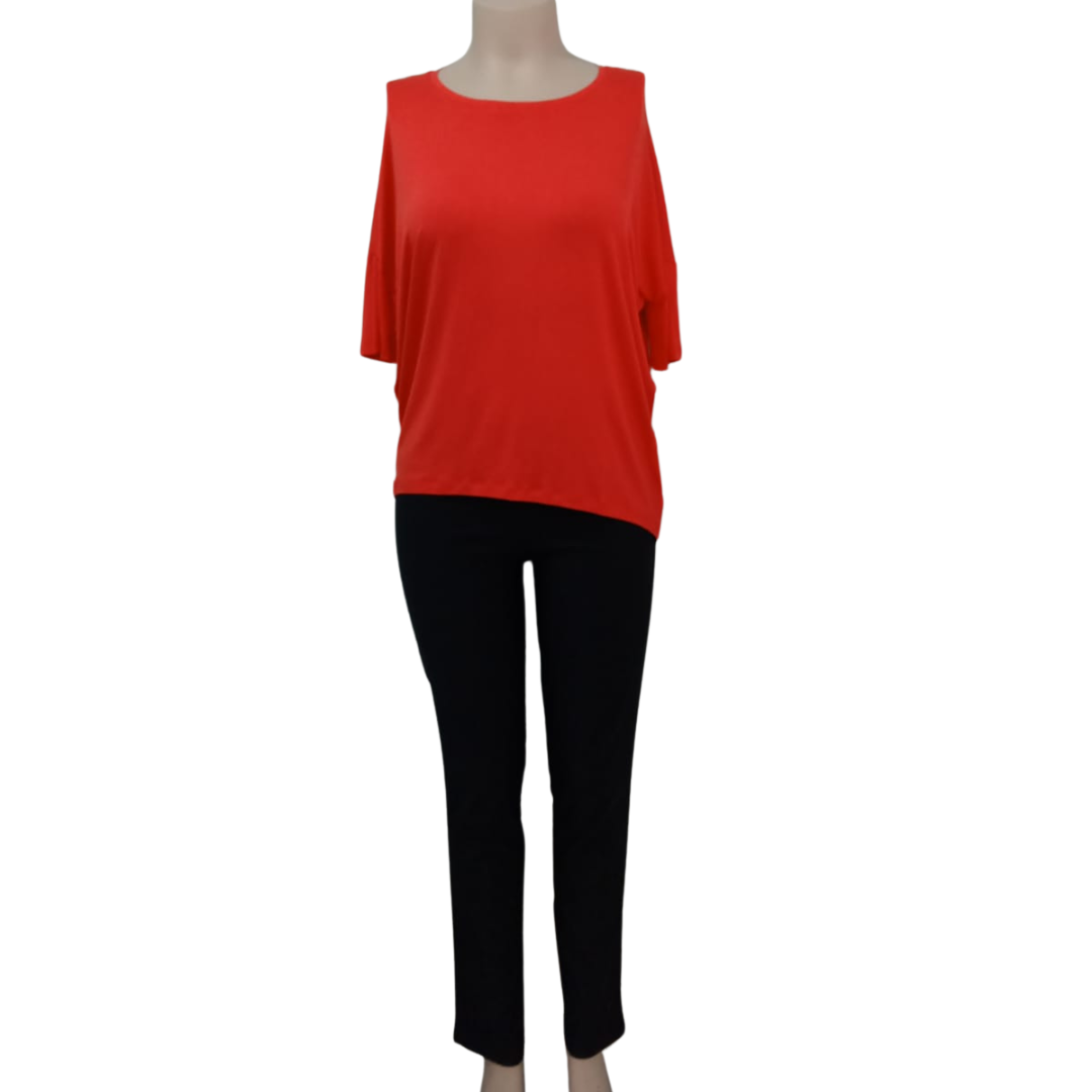 Mia Narrow Hem Pant in Black