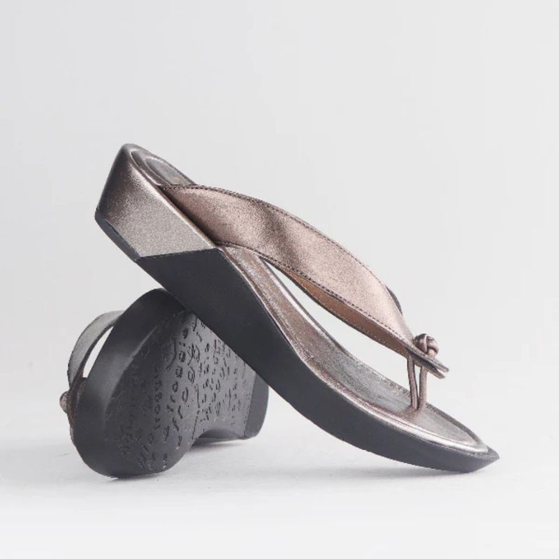 Froggie Lead Metalic Rox Thong Sandal