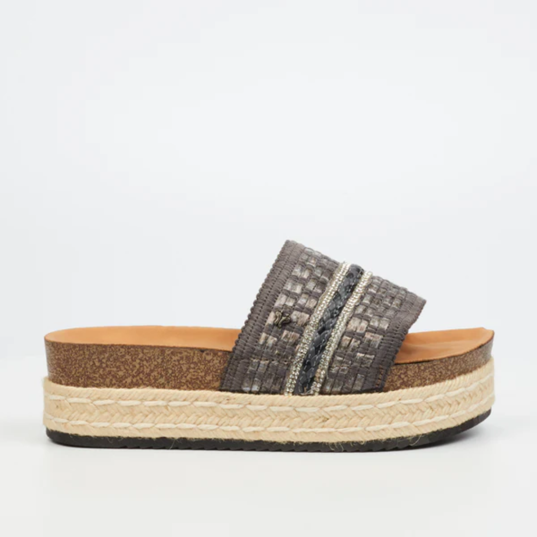 Butterfly Feet-Peacan