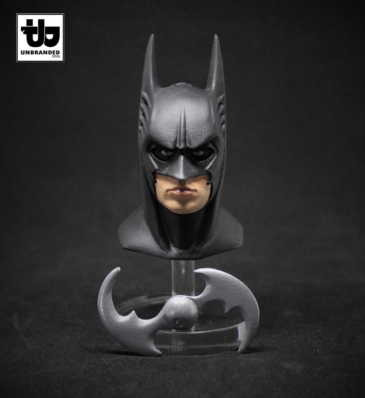 BATMAN FOREVER 1/6 HEAD SCULPT,VAL KILMER,BRUCE WAYNE,KIT,BATARANG,HOT,DC,TOYS