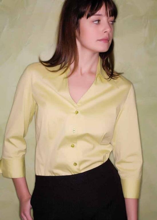 BLUSA ESCOTE EN V