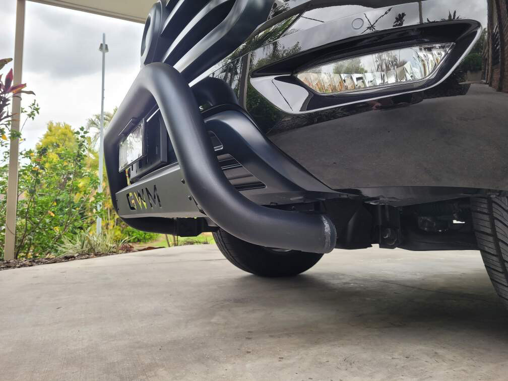 GWM Cannon Nudge bar (Gen II Loop) Black or Stainless Steel