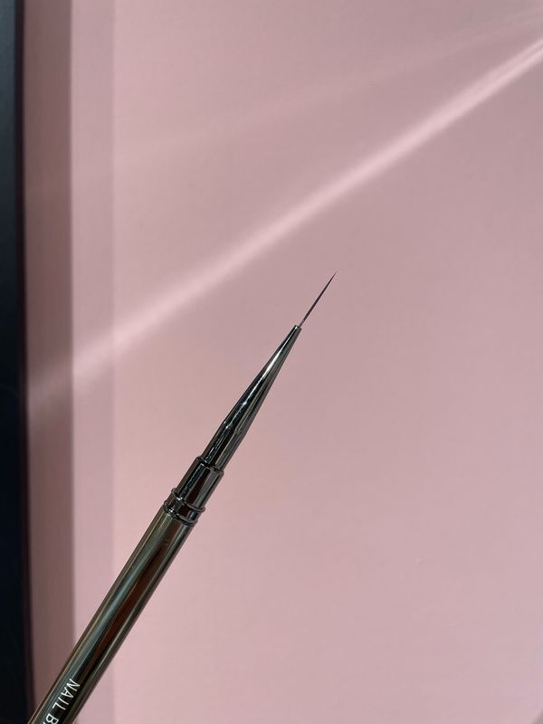 Nail Brush liner 15 mm