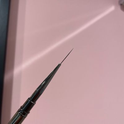 Nail Brush liner 18 mm