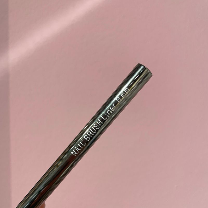 Nail Brush liner 6 mm