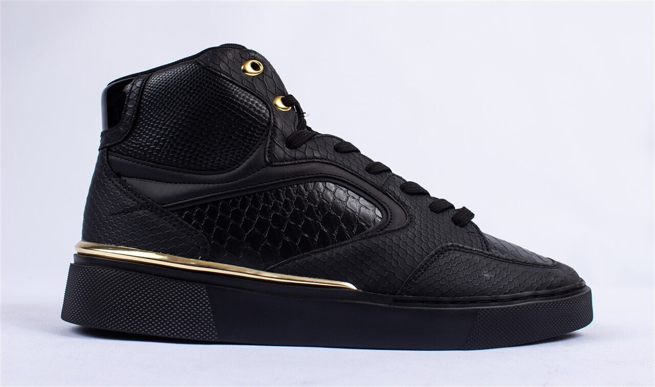 ZARA MAN High Ankled Sneakers with Gold Trim