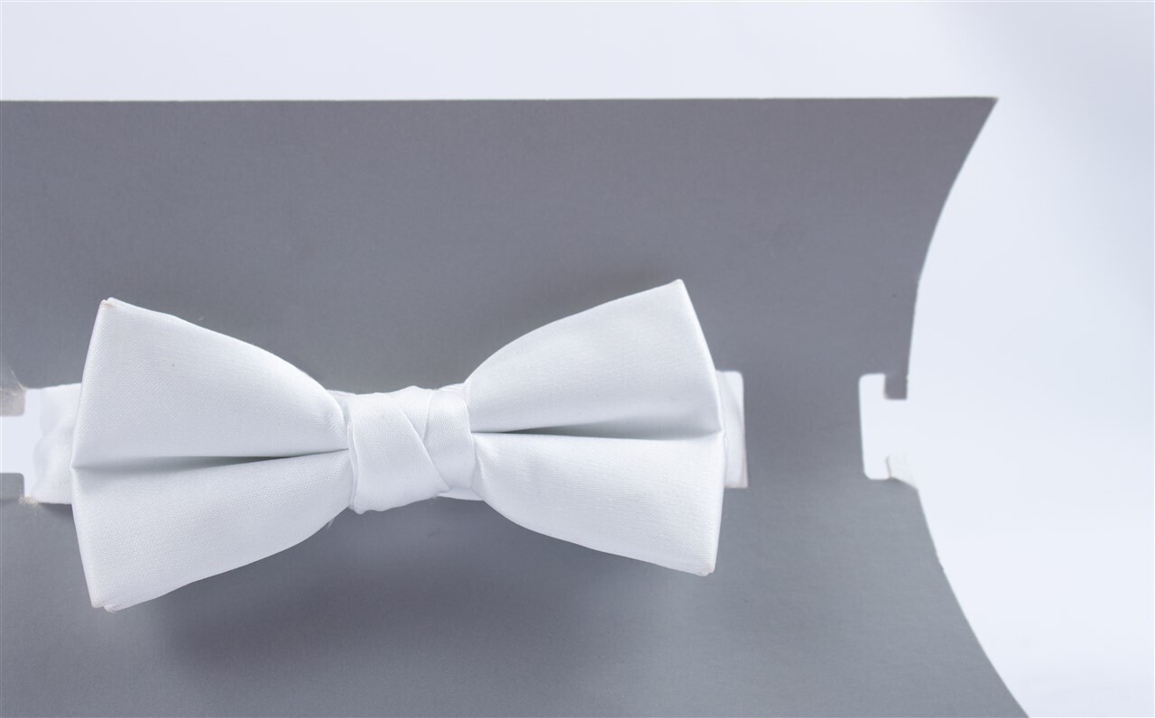 Red Herring Bow Tie