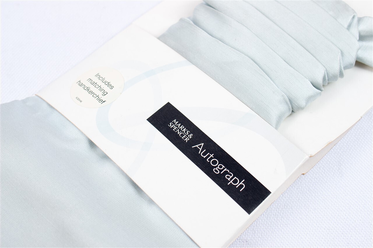 Mark &amp; Spencer Autograph with Matching Handkerchief