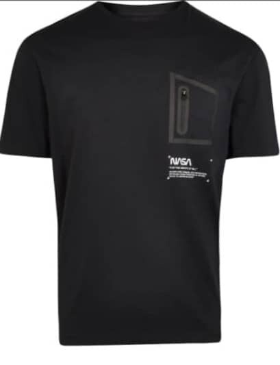 RIVER ISLAND &quot;BLACK REGULAR FIT ZIP GRAPHIC T-SHIRT&quot;