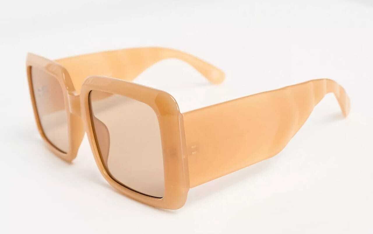 Oversized 70s Sunglasses