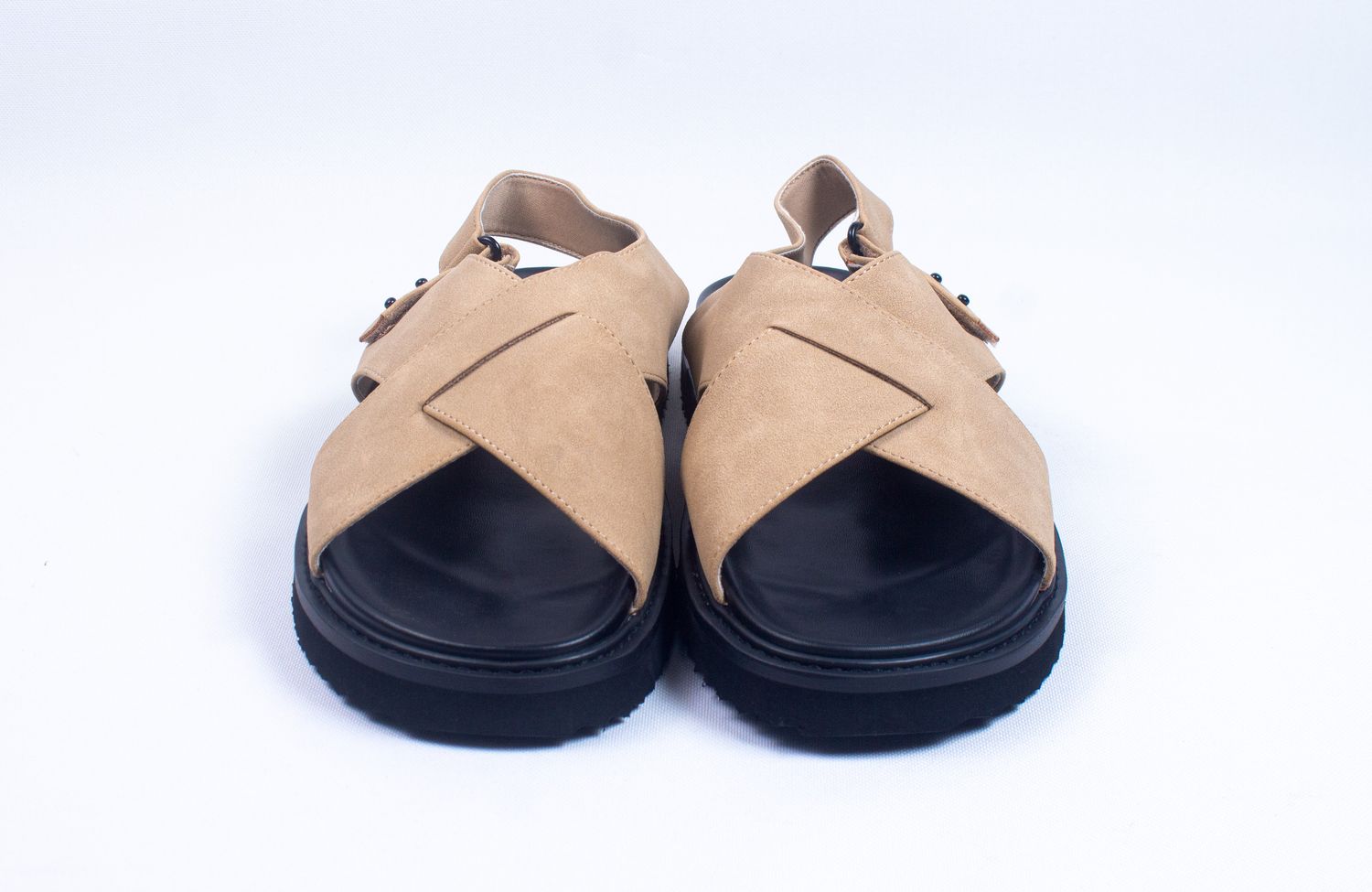 ASOS DESIGN Cross Over Sandals
