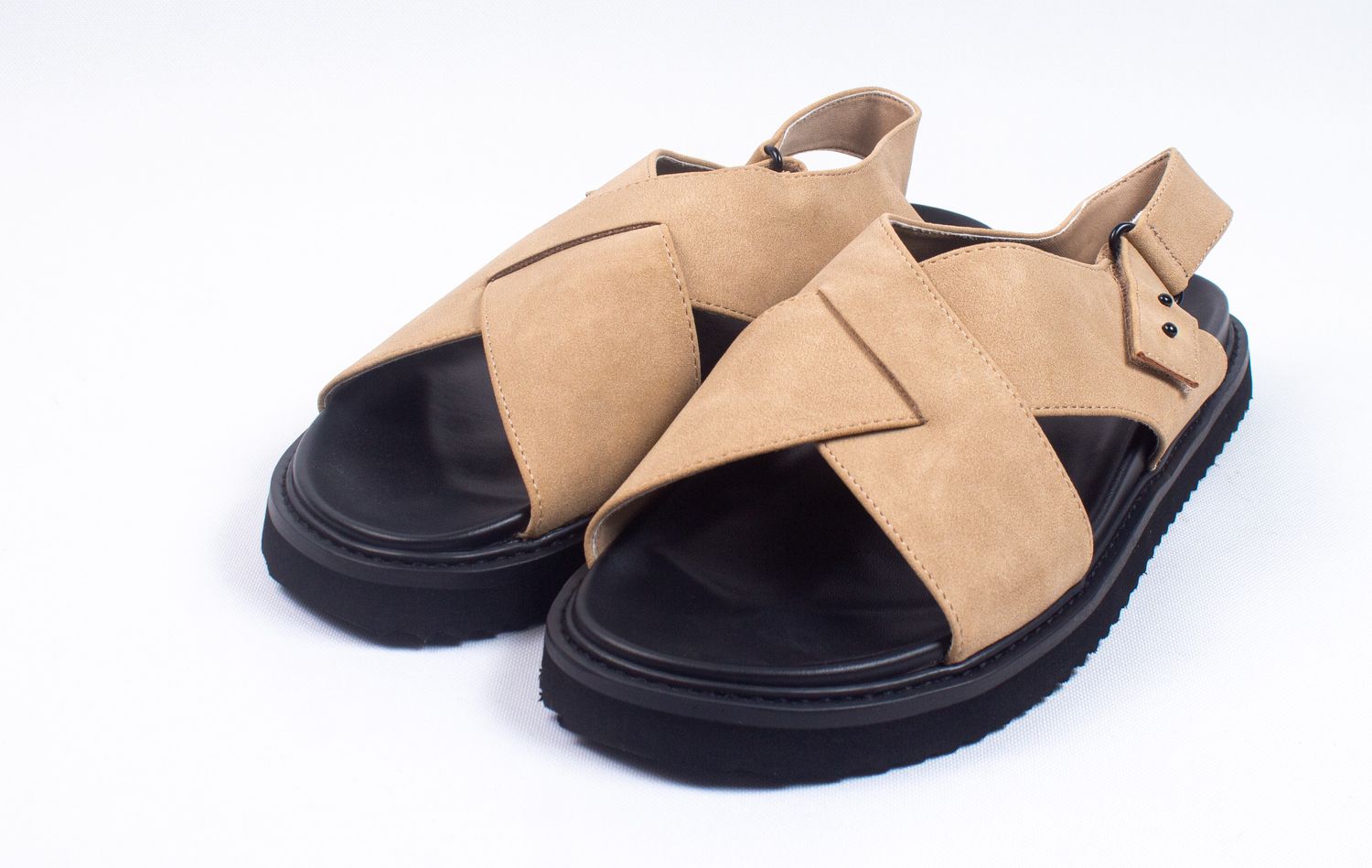 ASOS DESIGN Cross Over Sandals