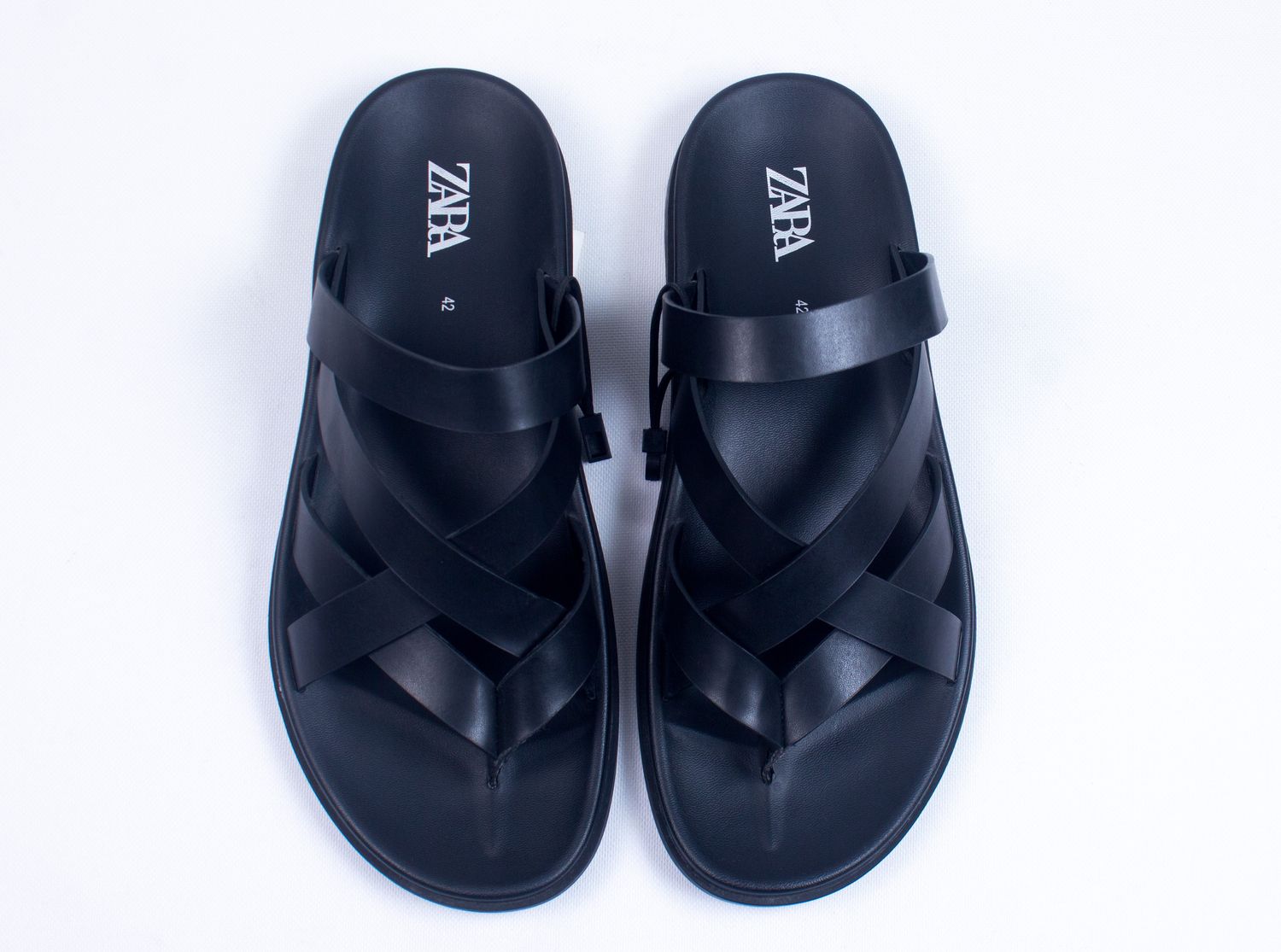 ZARA STRAPPY SANDALS
