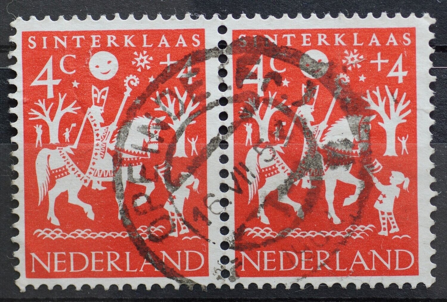 Opeinde (Fr.) 1 op NVPH 759 (paar)