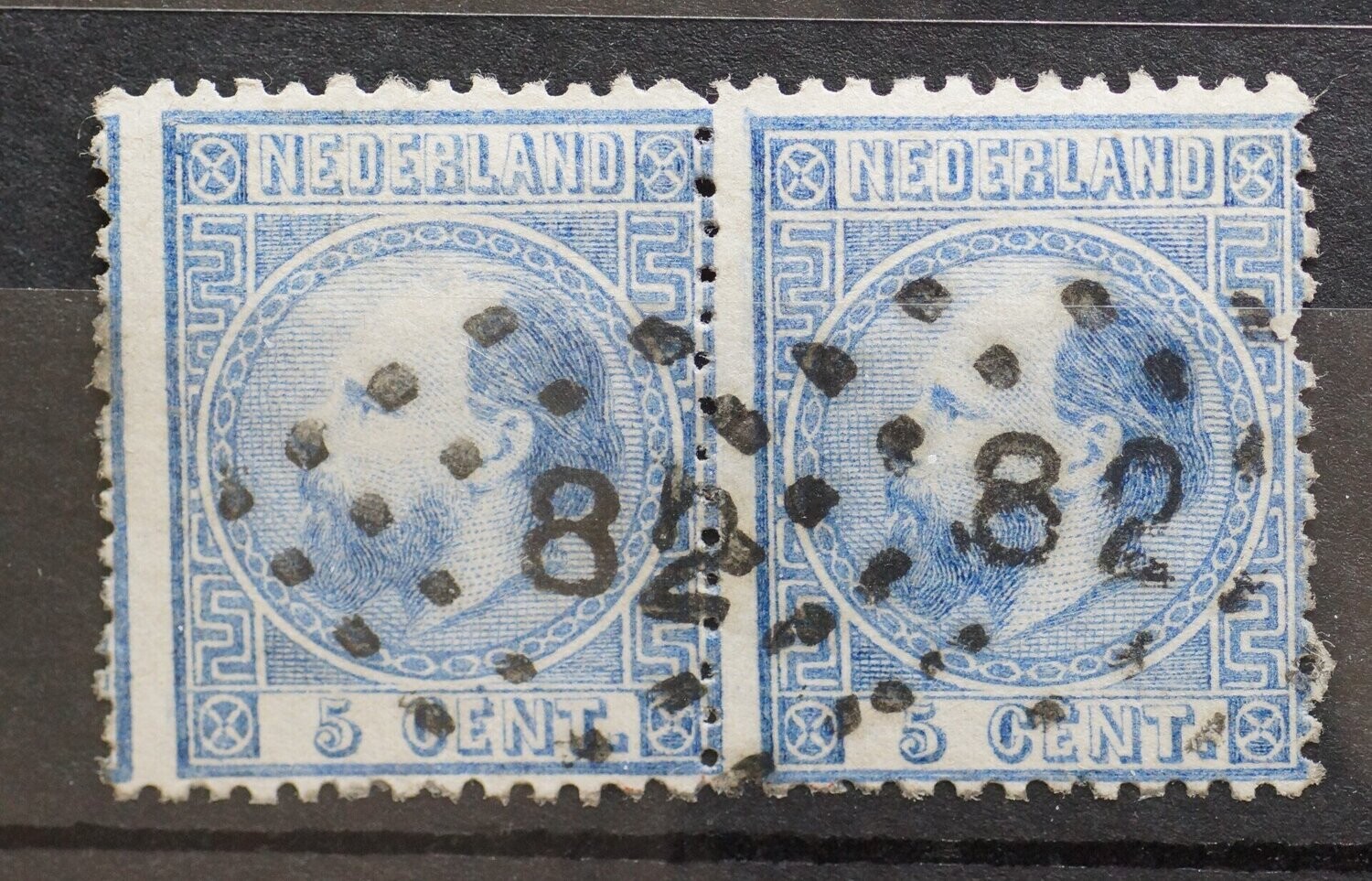 82 (Nijmegen) op NVPH 7 (paar)