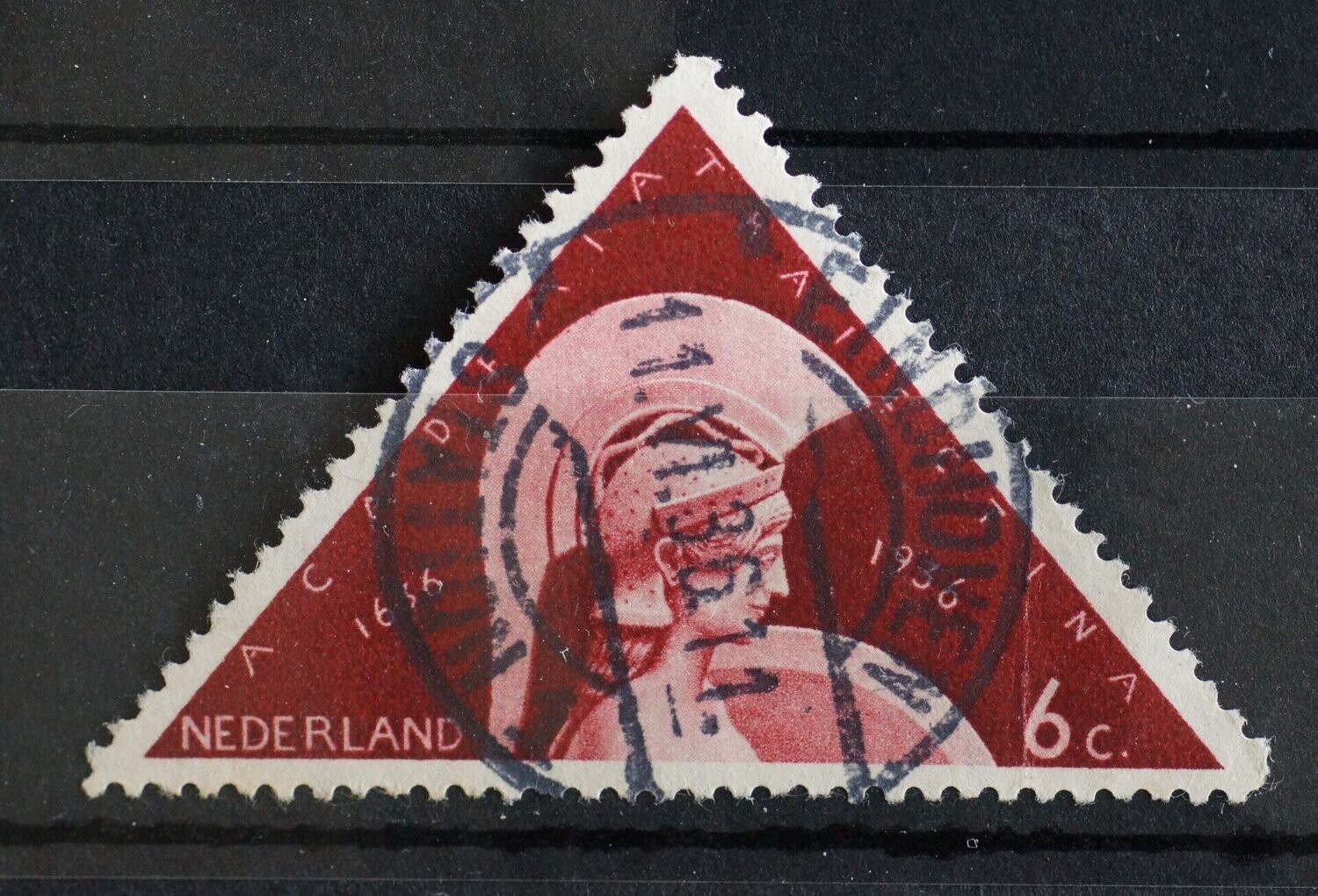 Eindhoven Station 1 op NVPH 287