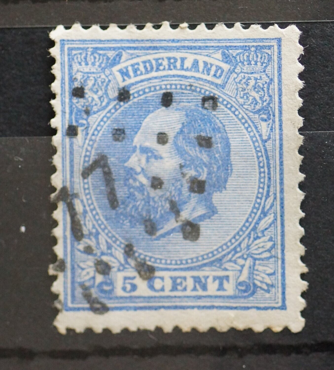 77 (Monnikendam) op NVPH 19