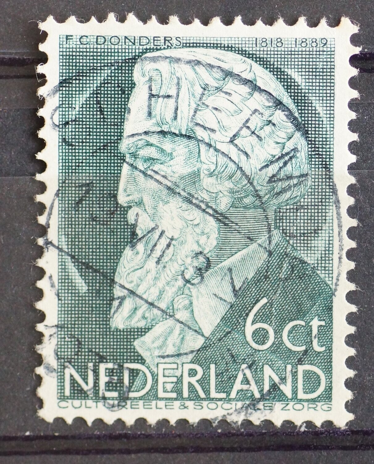 Lutterade 3 op NVPH 256