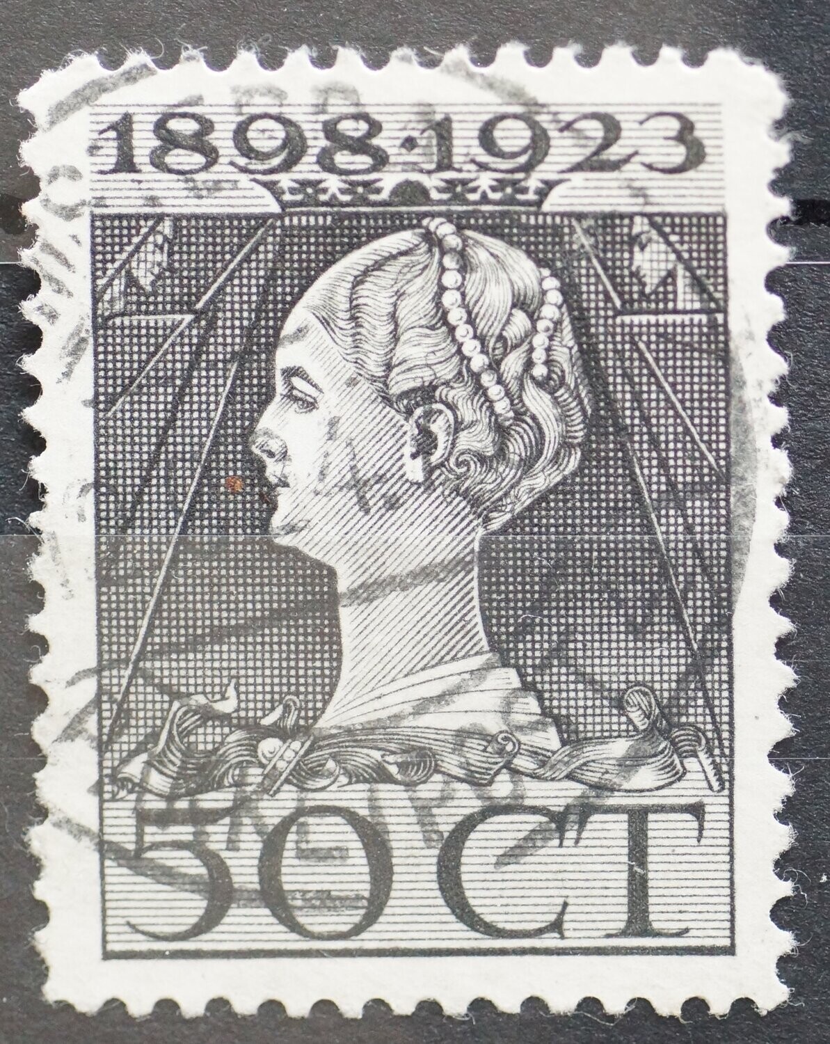 Amsterdam Pakketpost 4 op NVPH 128