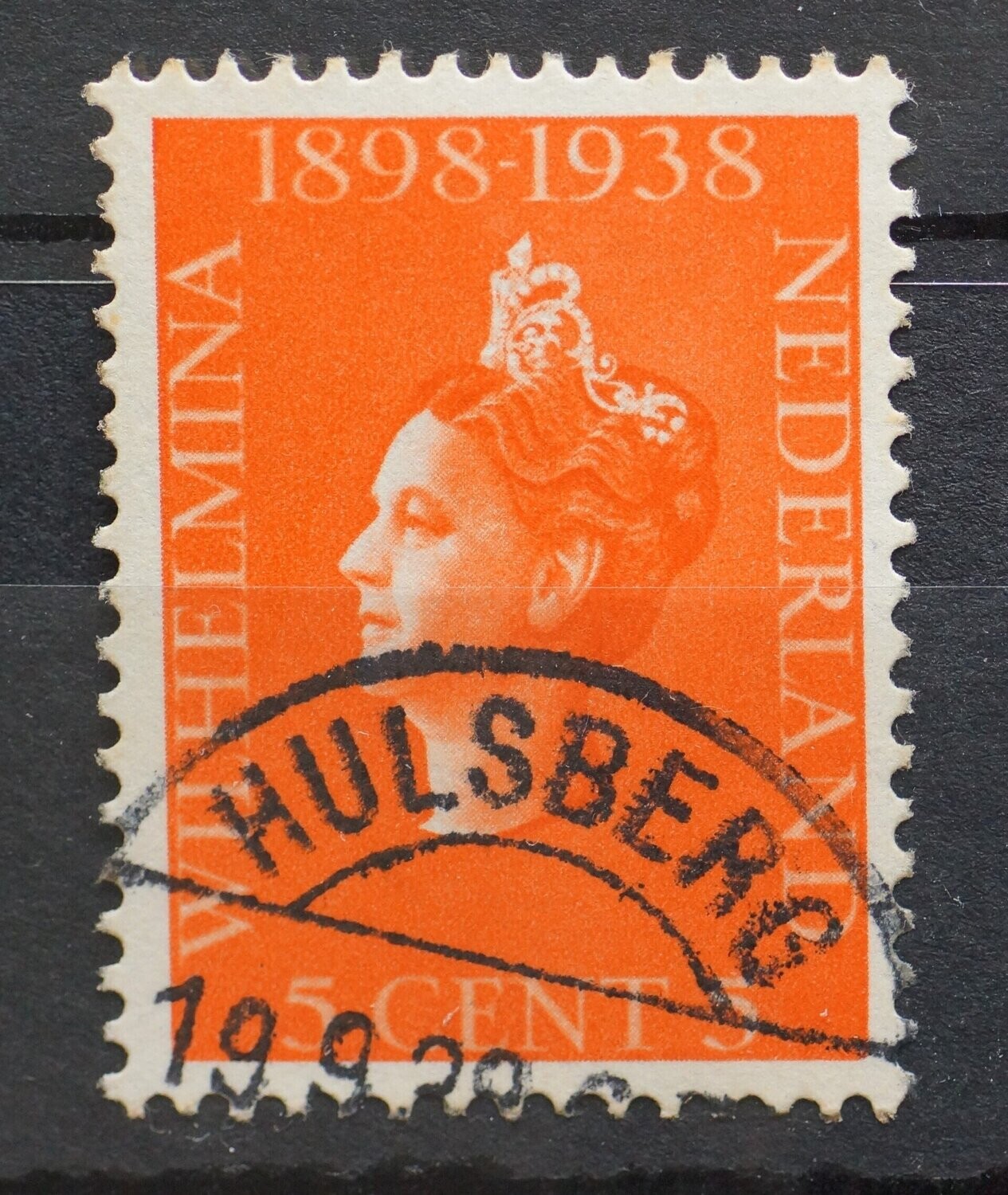 Hulsberg op NVPH 311 - vrij schaars