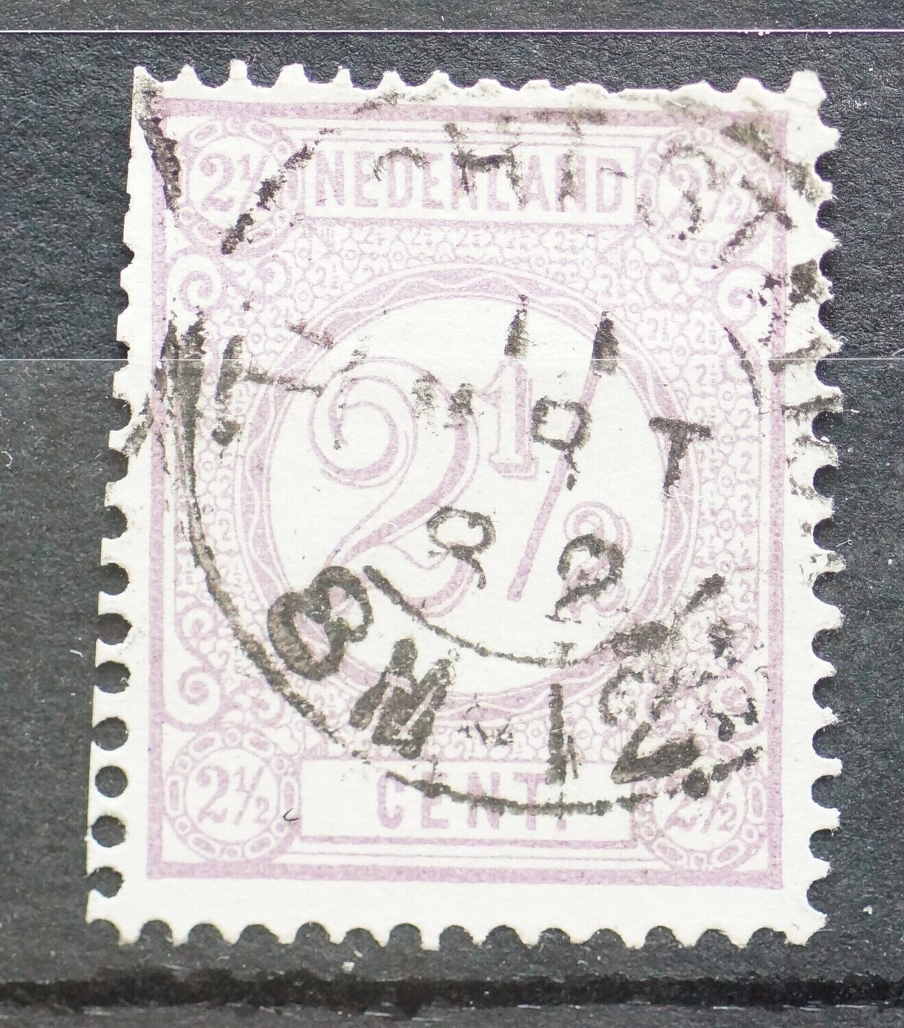 Tweeletter stempel Utrecht Station op NVPH 33