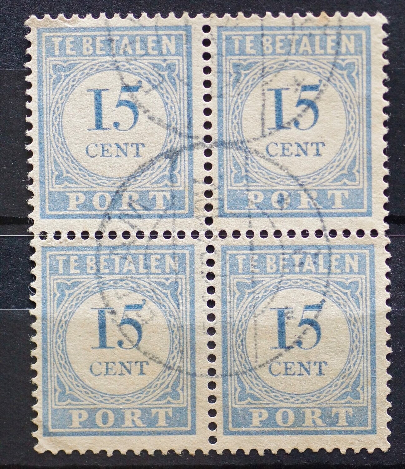 Edam 2 op NVPH P57 (blok)