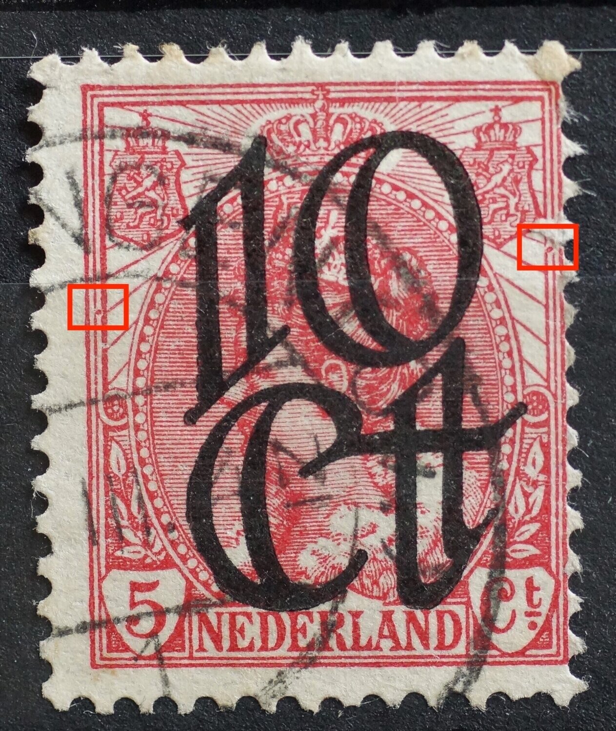 NVPH 117 - rode stippen tussen de kaderlijnen (links en rechts)