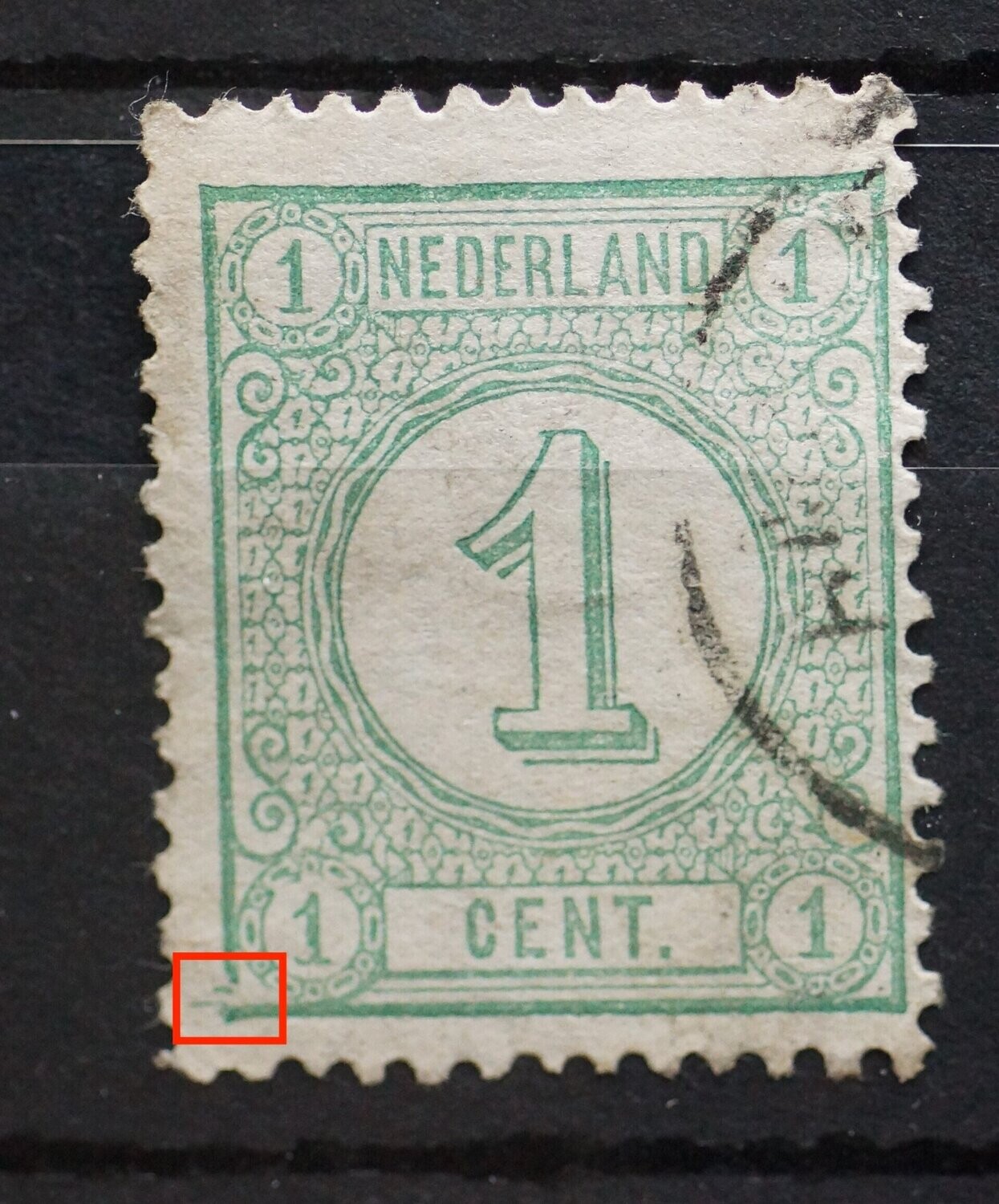 NVPH 31 - beschadiging linker onderhoek