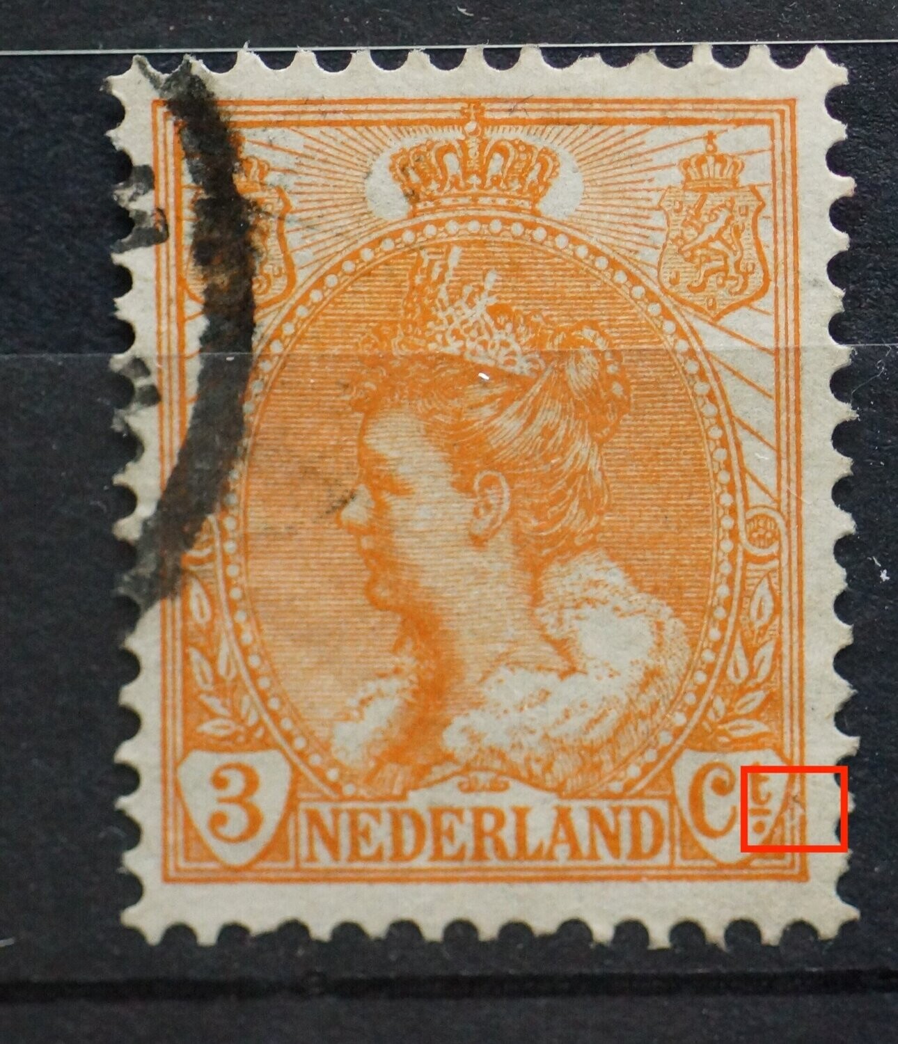 NVPH 56 - breuk/beschadiging kaderlijn naast Ct.