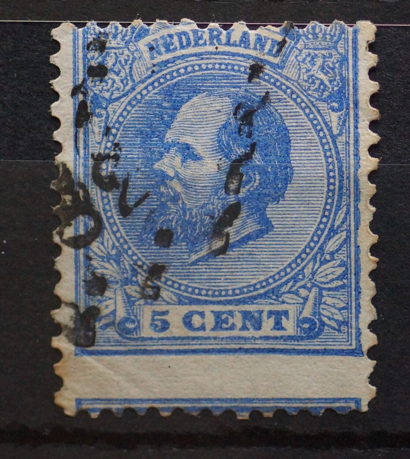NVPH 19 - sterk verschoven perforatie