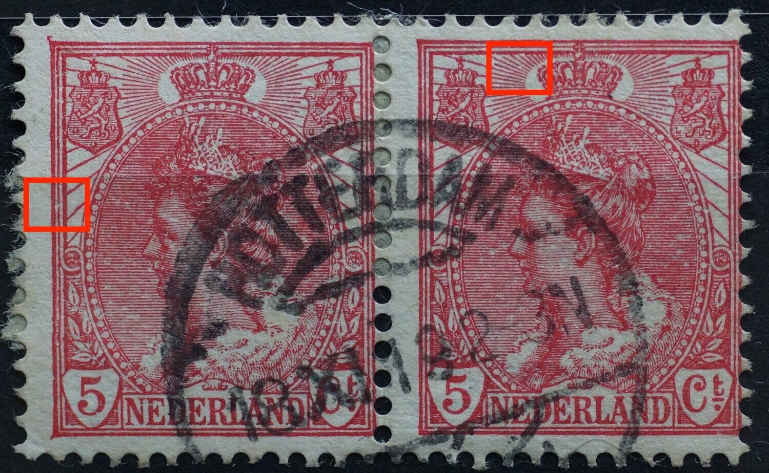 NVPH 60 (paar) - o.a. breuk in kaderlijn links (linker zegel)