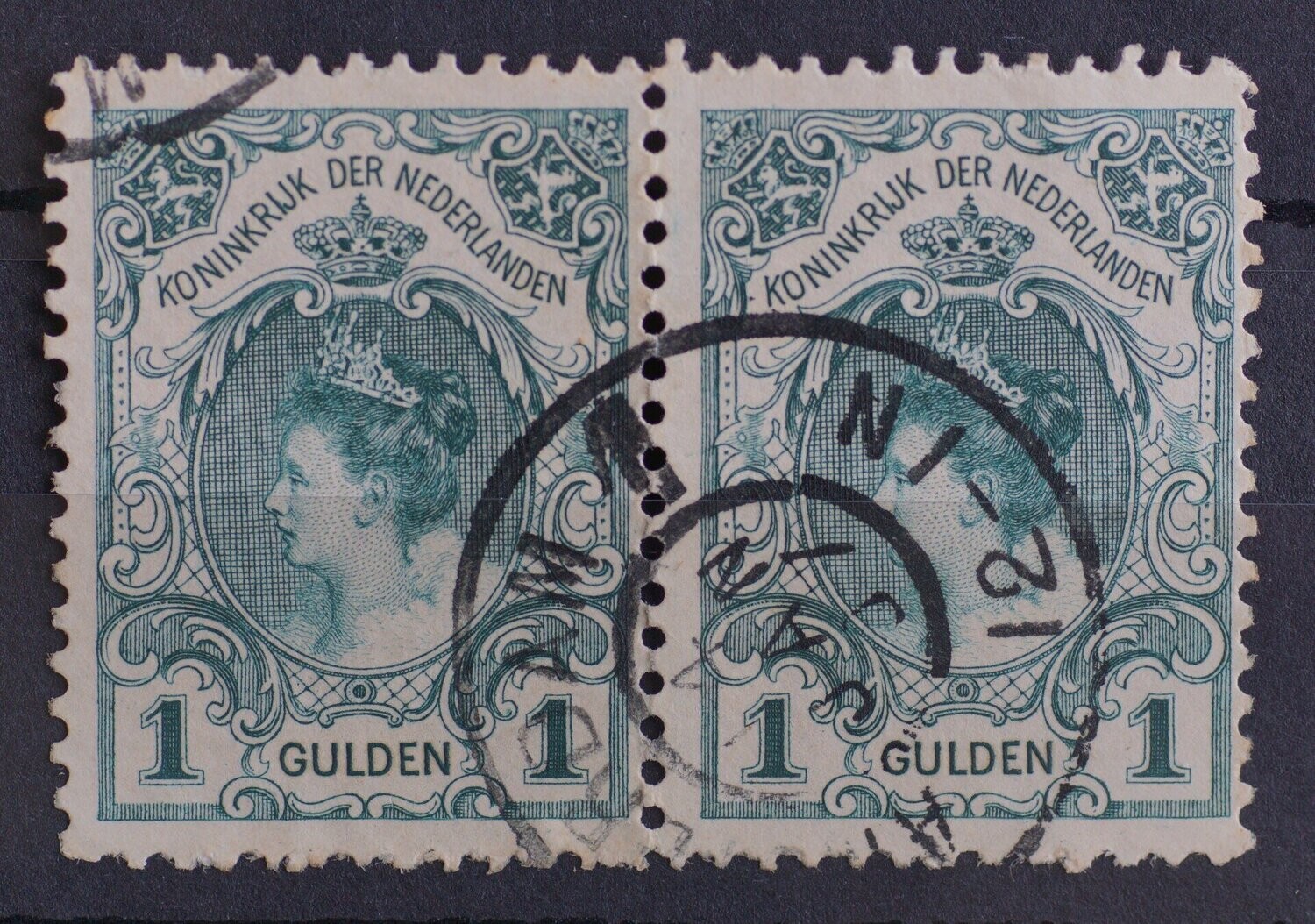 Amsterdam 1 (groot cijfer) op paar NVPH 77