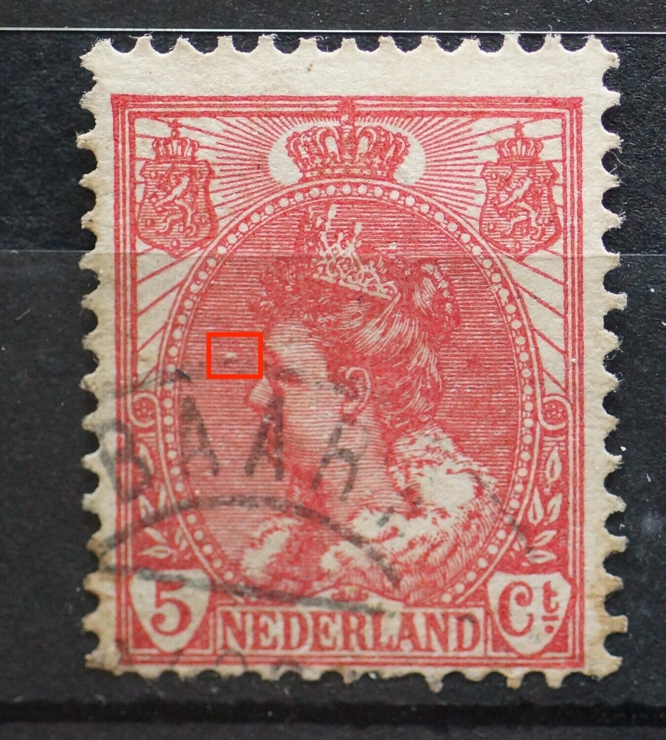NVPH 60 - witte vlek / breuk in arcering voor gezicht