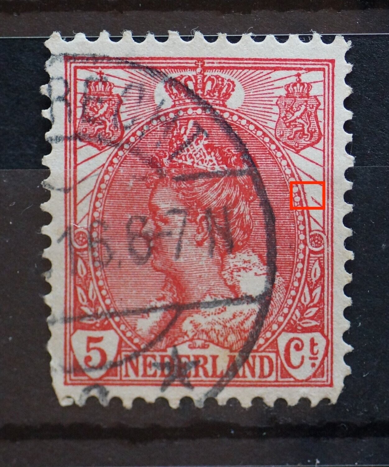 NVPH 60 (fraai) - breuk in straal rechts